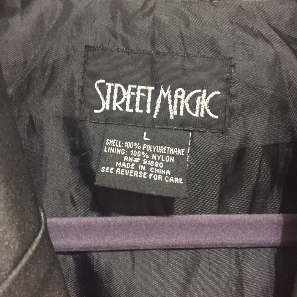 Rain & spring jacket - Picture 3 of 8